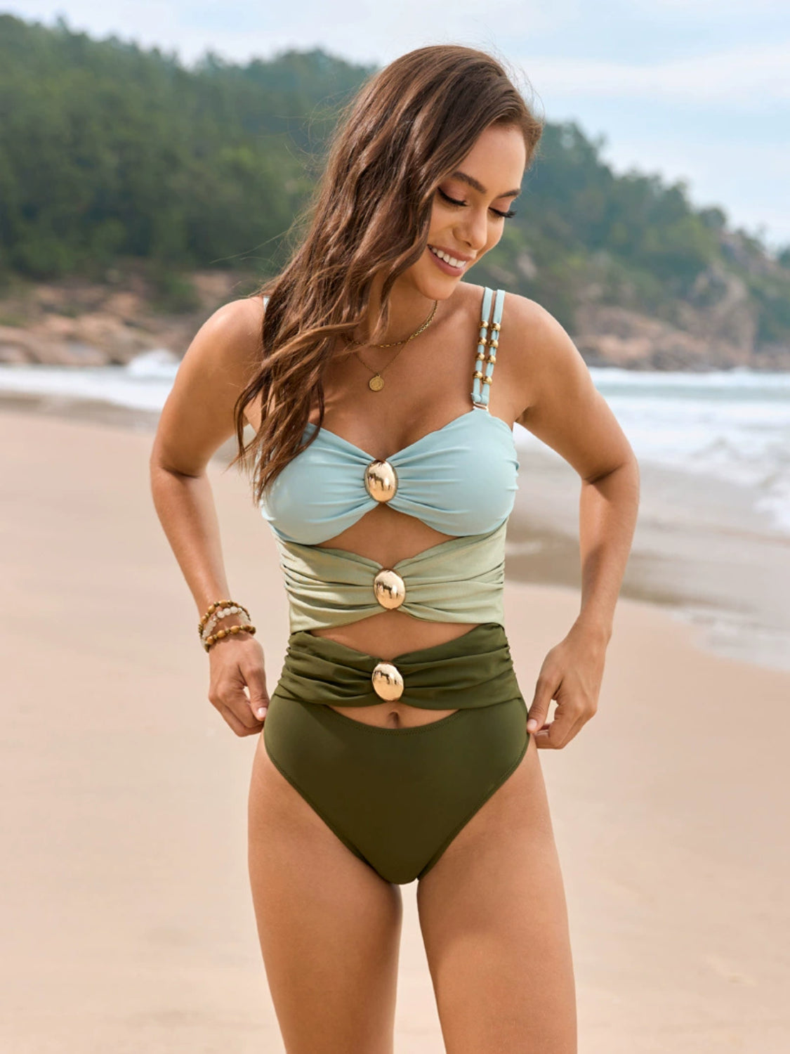 Green Color Block Sweetheart Neck One-Piece Swimwear