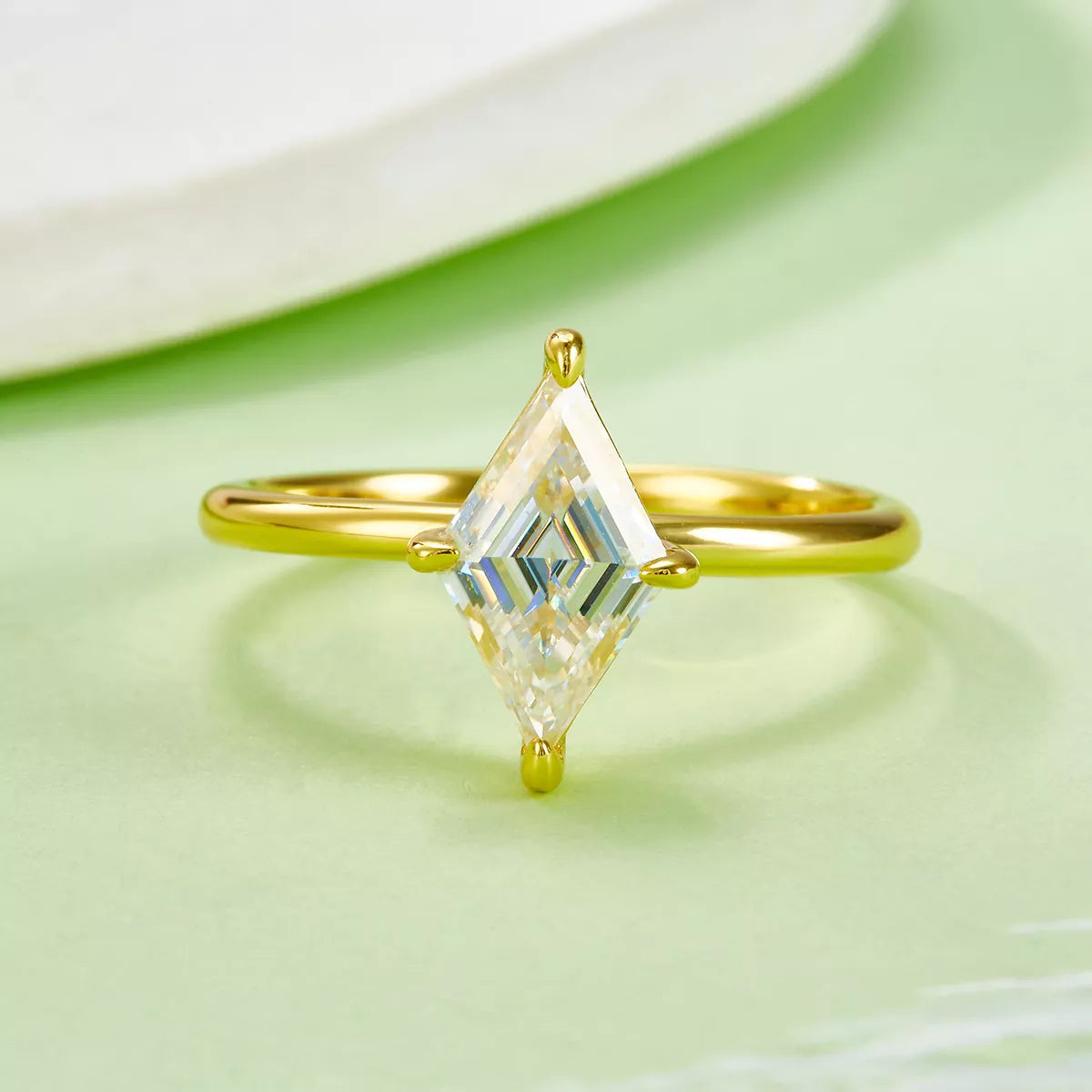 2 Carat Moissanite 925 Sterling Silver Ring