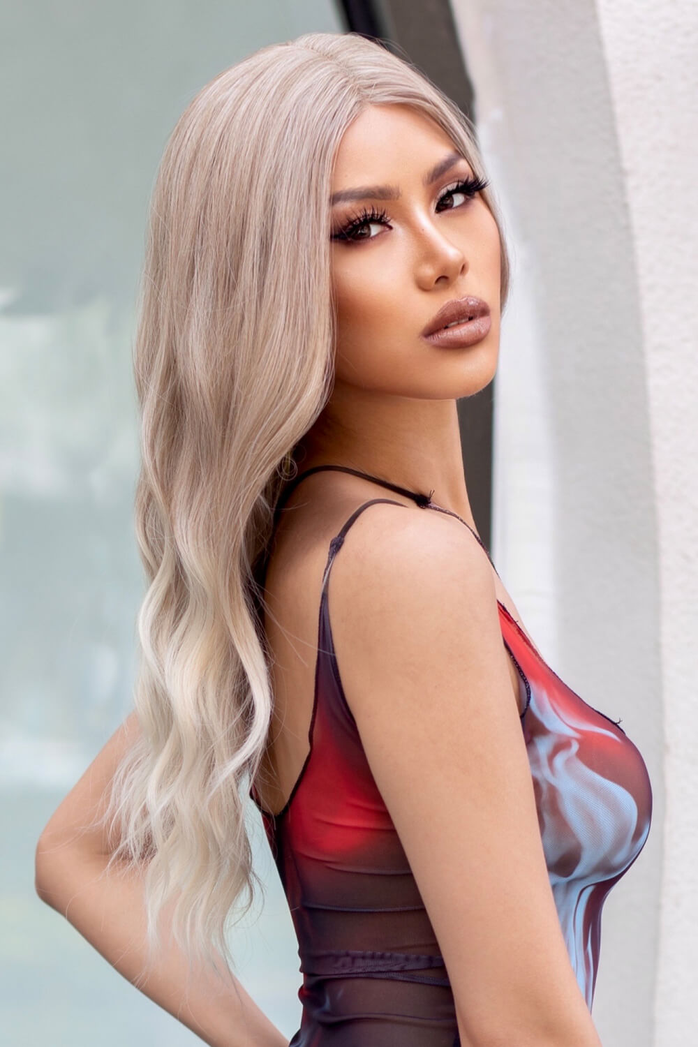 Medium Blonde Highlights Synthetic Long Wavy Wig 24"