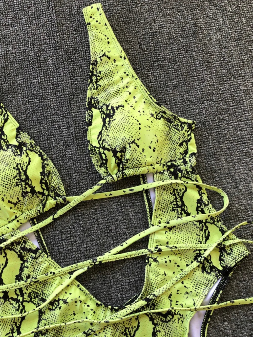 Yellow-Green Lace-Up Backless Plunge One-Piece Swimwear