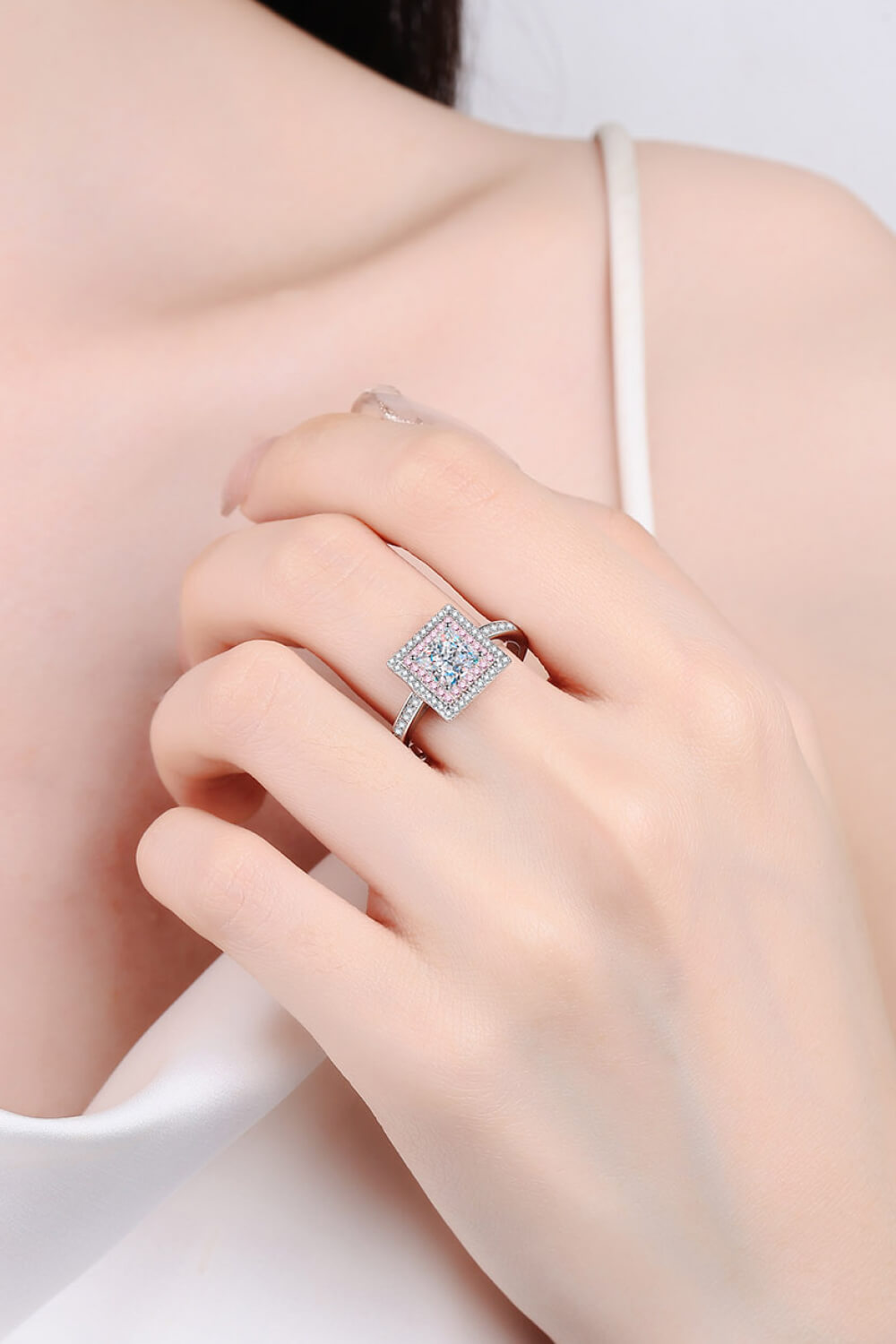 Stay Elegant Square 1 Carat Moissanite Ring on finger
